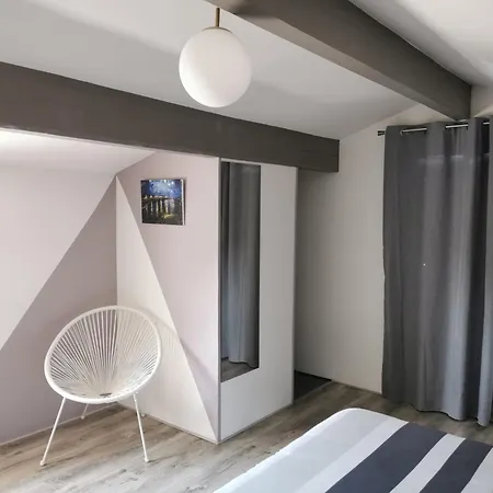 La Petite Maison